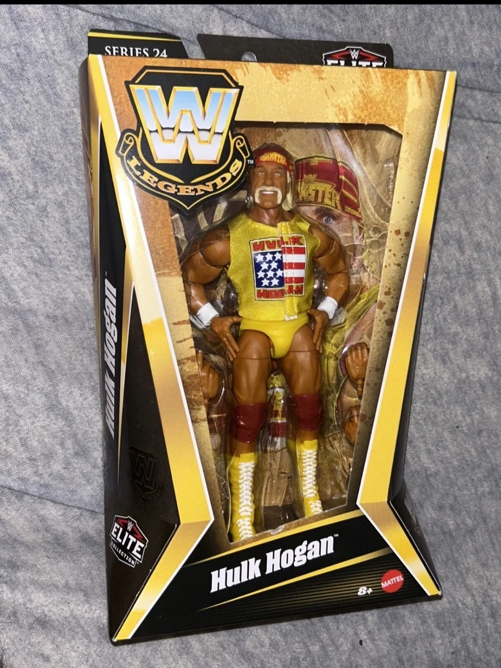 Mattel WWE Elite Collection Legends Series 24 Hulk Hogan Action Figure